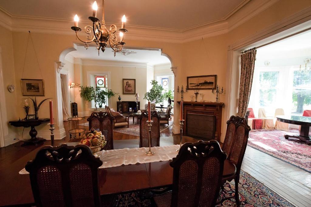 Grand Victorian Bed and Breakfast Niagara Falls Exteriör bild