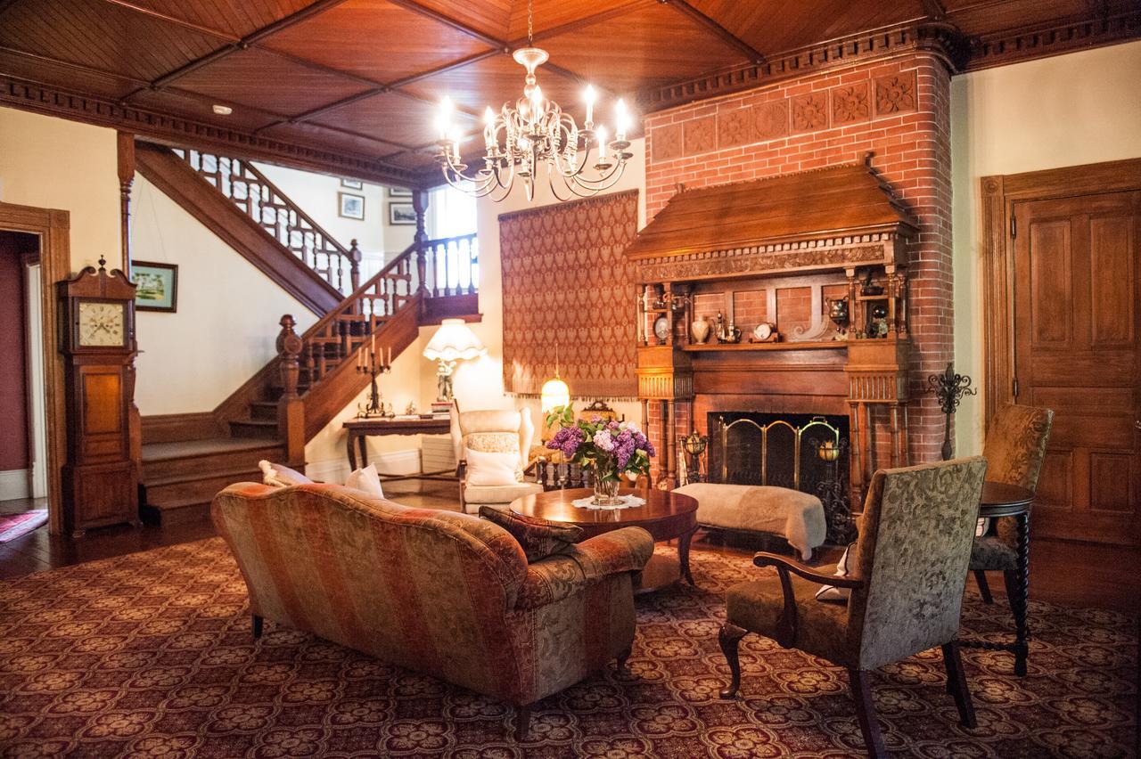 Grand Victorian Bed and Breakfast Niagara Falls Exteriör bild