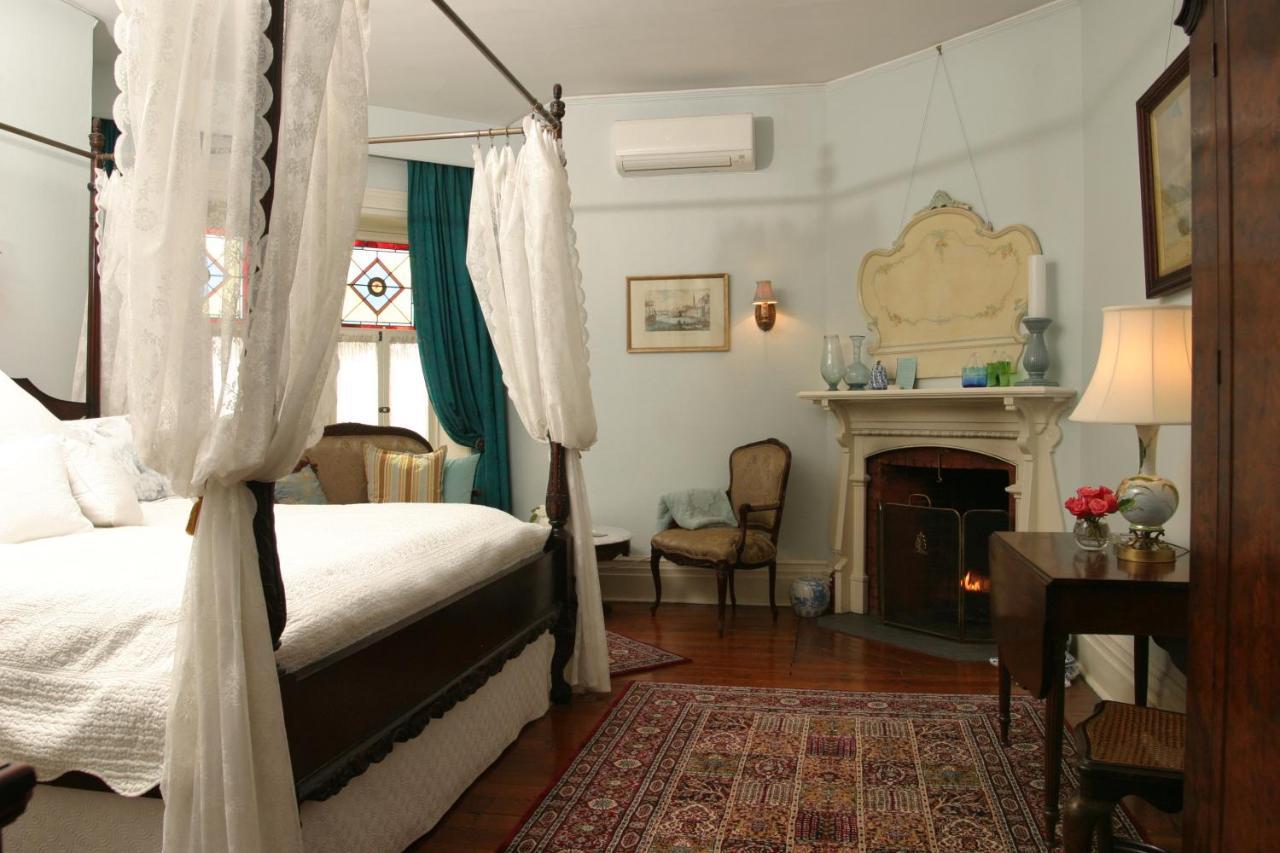 Grand Victorian Bed and Breakfast Niagara Falls Exteriör bild