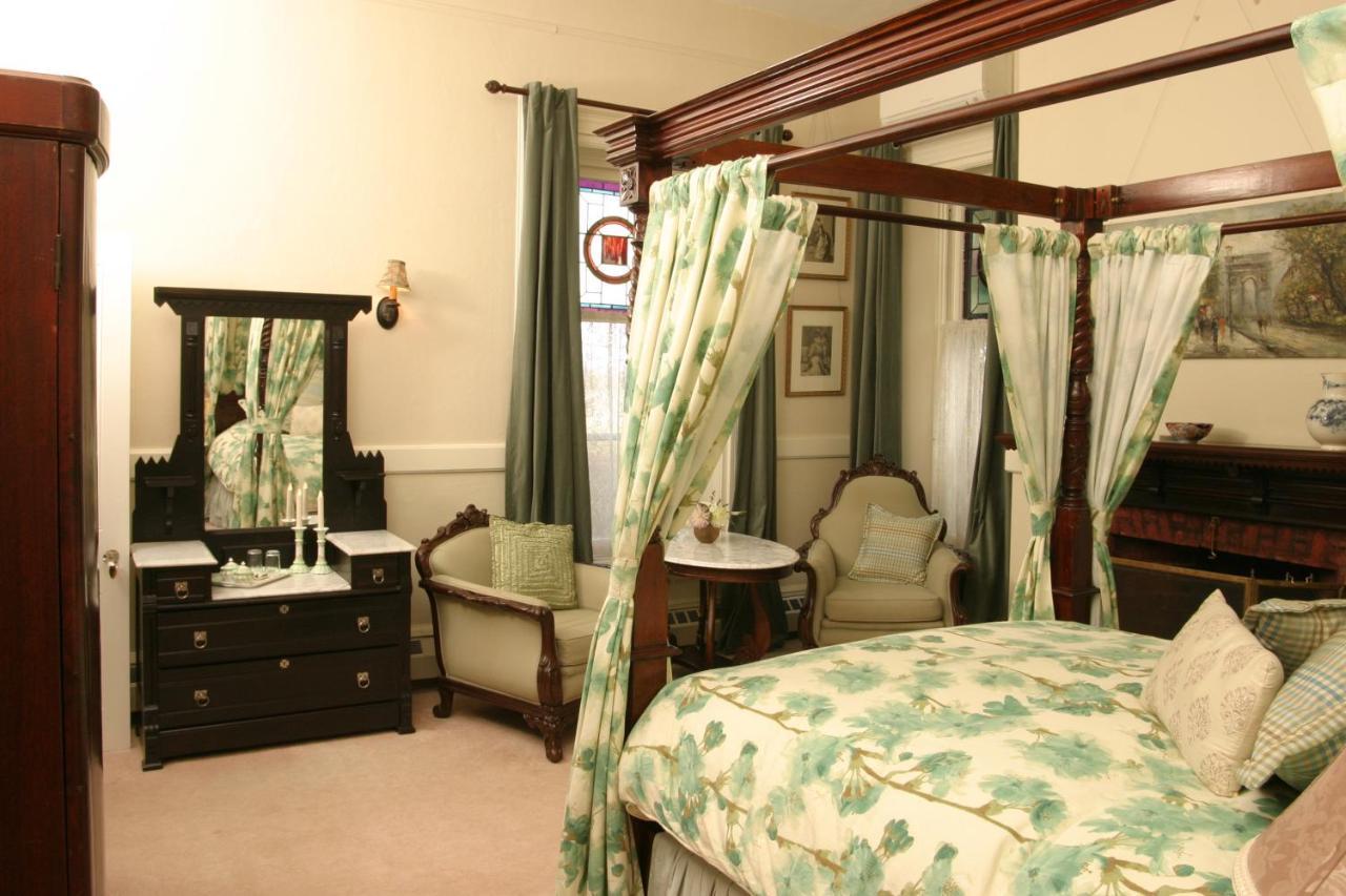 Grand Victorian Bed and Breakfast Niagara Falls Exteriör bild